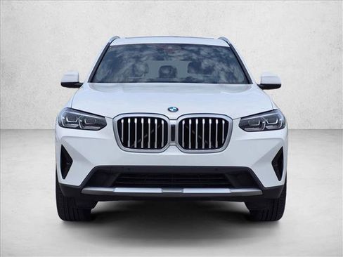 Used 2024 BMW X3 sDrive30i w/ Premium Package RWD image 2