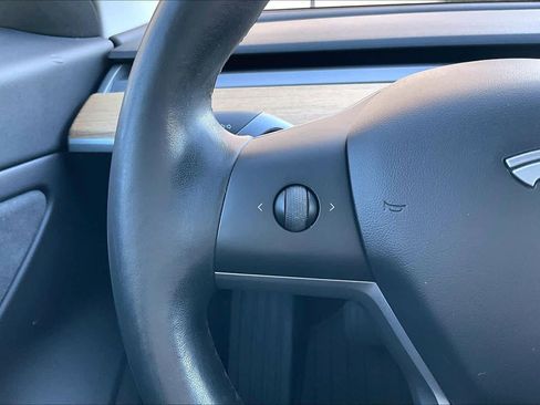 Used 2019 Tesla Model 3 Long Range image 24