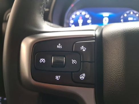 Used 2024 Chevrolet Tahoe Z71 w/ Luxury Package AWD/4WD image 23