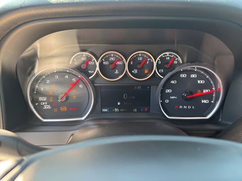 Used 2022 Chevrolet Silverado 1500 LT w/ Bed Protection Package image 25