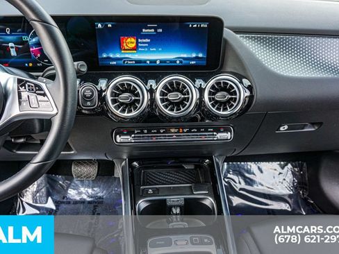 Used 2025 Mercedes-Benz GLA 250 image 37