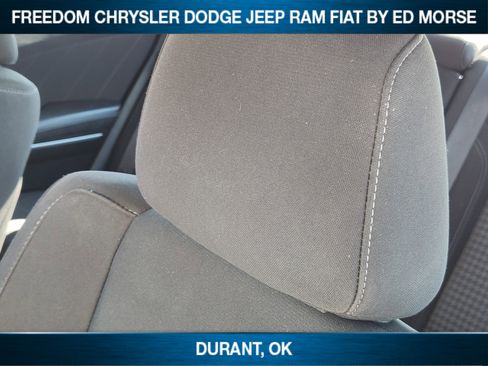 Used 2023 Dodge Charger SXT image 11