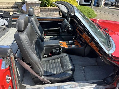 Used 1992 Jaguar XJS V12 Convertible image 20