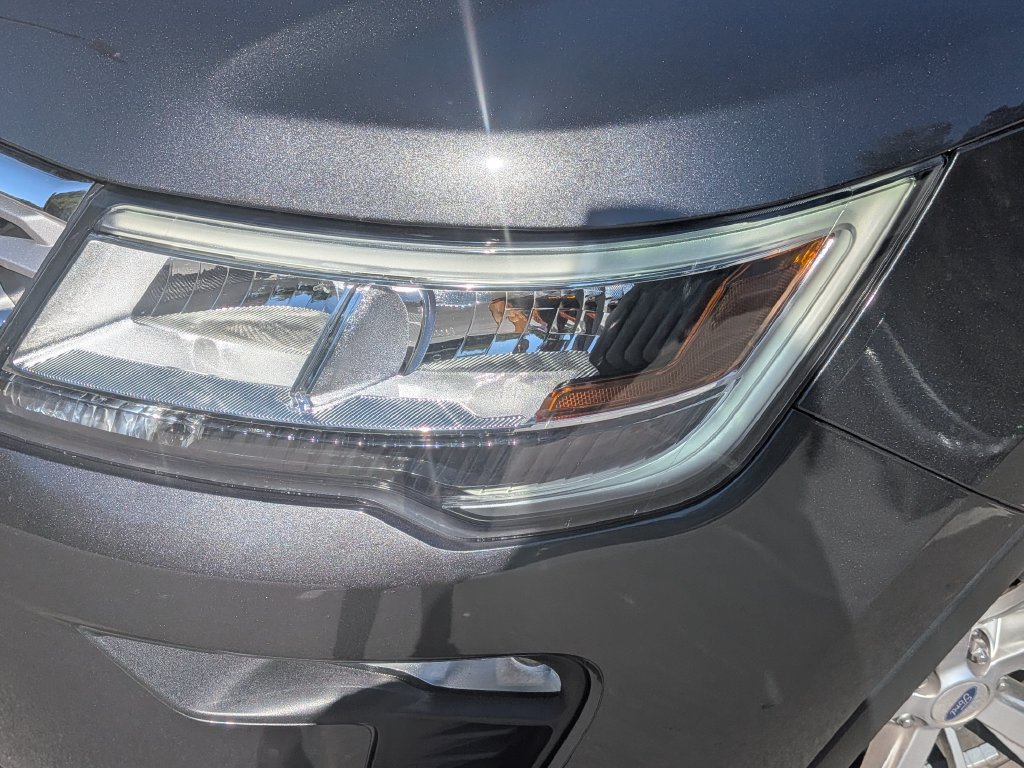 Used 2019 Ford Explorer Limited w/ Class III Trailer Tow Package FWD image 5