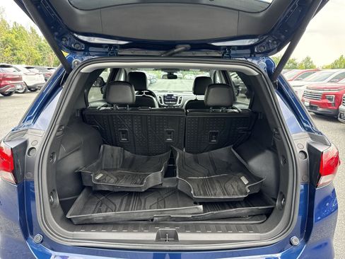 Used 2022 Chevrolet Equinox Premier FWD image 26