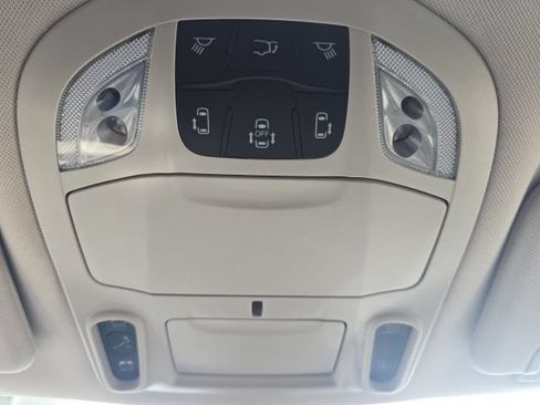 Used 2023 Chrysler Pacifica Limited w/ Uconnect Theater Family Group AWD/4WD image 36