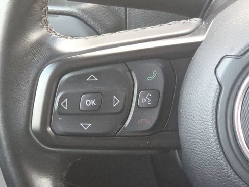 Used 2022 Jeep Wrangler Unlimited Sport AWD/4WD image 35