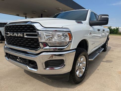 Used 2024 RAM 3500 Big Horn AWD/4WD image 9