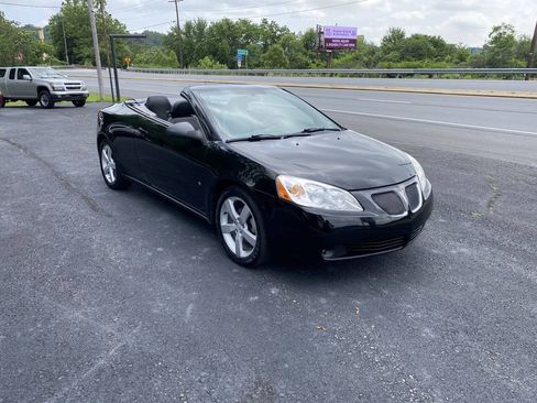 Used 2007 Pontiac G6 GT w/ Premium Package FWD image 4