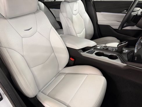Certified 2022 Cadillac CT4 Premium Luxury RWD image 48