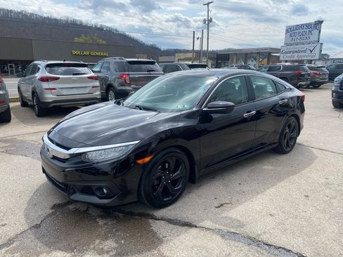 Used 2016 Honda Civic Touring image 3