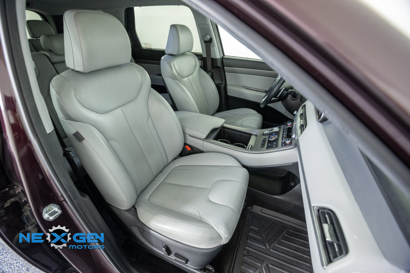 Used 2022 Hyundai Palisade SEL w/ 8P Bench Seat Package AWD/4WD image 45