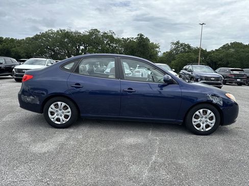 Used 2009 Hyundai Elantra GLS FWD image 9