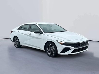 New 2025 Hyundai Elantra Sport w/ Cargo Package