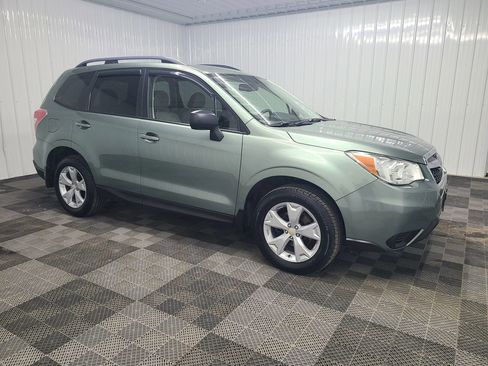 Used 2016 Subaru Forester 2.5i w/ Alloy Wheel Package AWD/4WD image 1