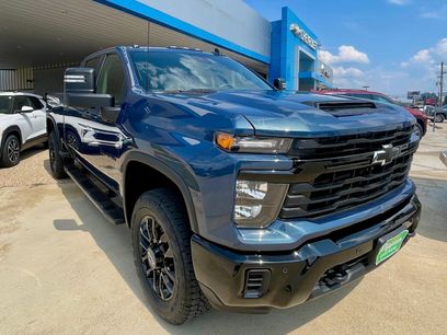 New 2025 Chevrolet Silverado 2500 Custom w/ Custom Value Package