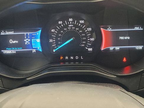 Used 2020 Ford Fusion SE image 23