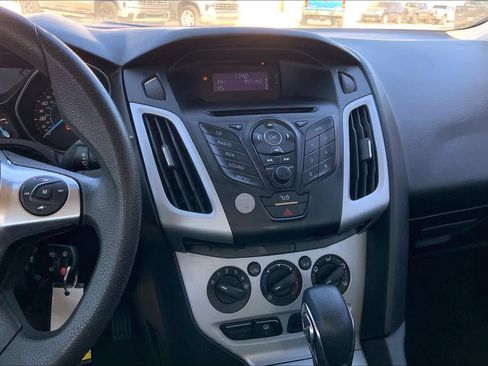 Used 2012 Ford Focus SE image 6