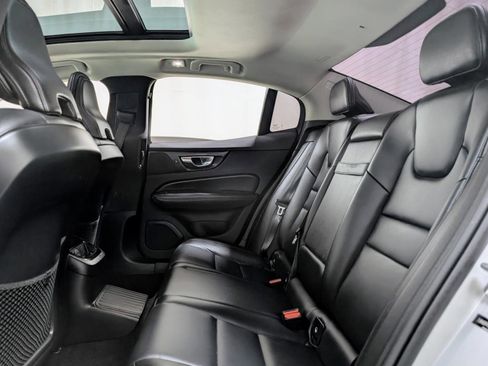 Used 2023 Volvo S60 T8 Core image 18