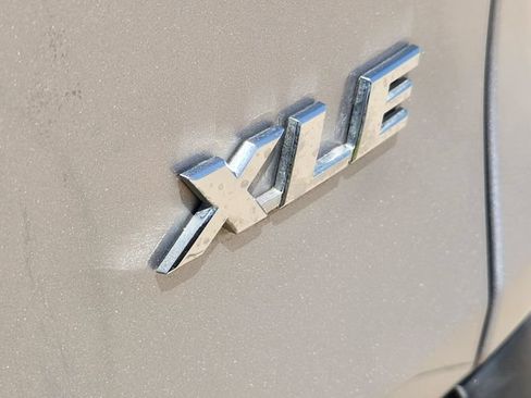 Used 2023 Toyota RAV4 XLE w/ Convenience Package FWD image 10