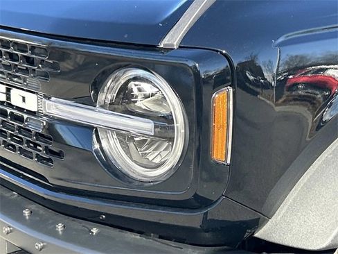 Certified 2024 Ford Bronco Wildtrak image 9