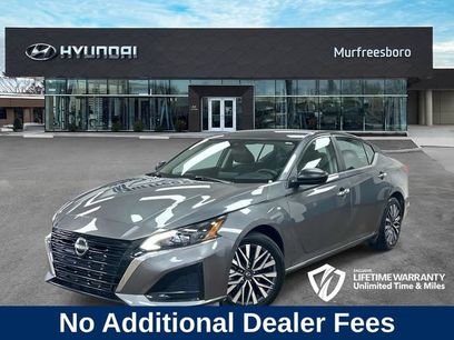 Used 2025 Nissan Altima 2.5 SV