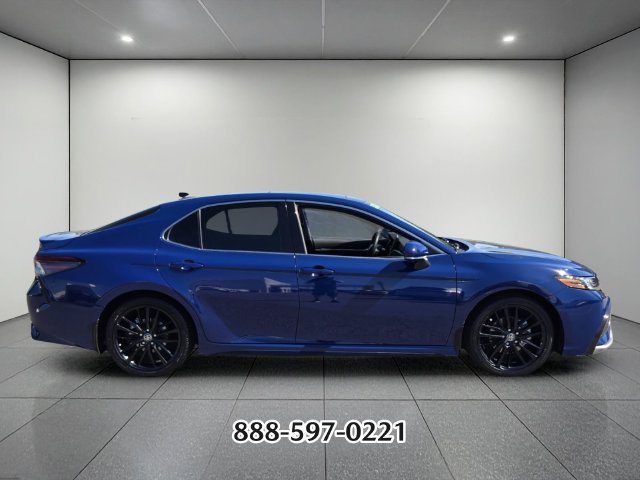 Used 2023 Toyota Camry XSE FWD image 6