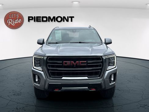 Used 2022 GMC Yukon AT4 w/ AT4 Premium Package image 1