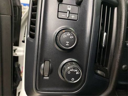 Used 2015 Chevrolet Silverado 2500 W/T w/ WT Fleet Convenience Package AWD/4WD image 21