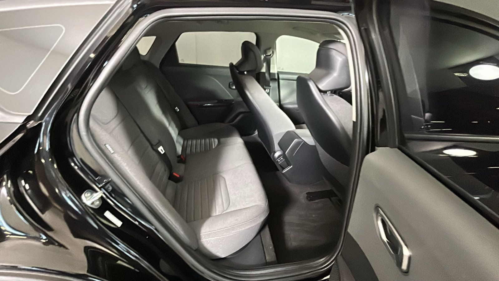 Used 2025 Kia K4 EX FWD image 34