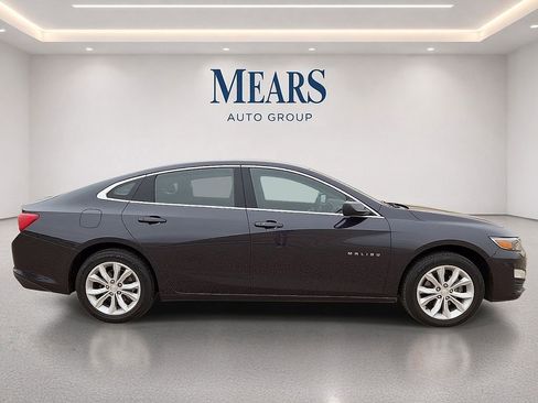 Used 2023 Chevrolet Malibu LT w/ Driver Confidence Package FWD image 6