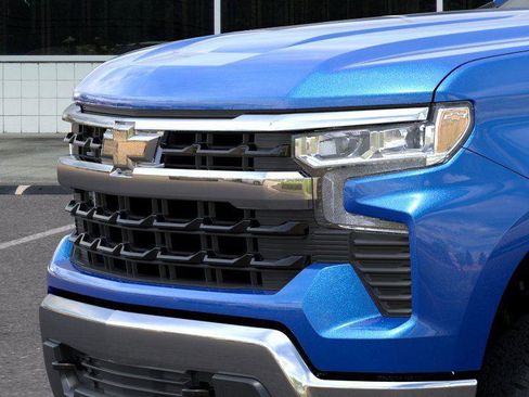 New 2025 Chevrolet Silverado 1500 LT image 13