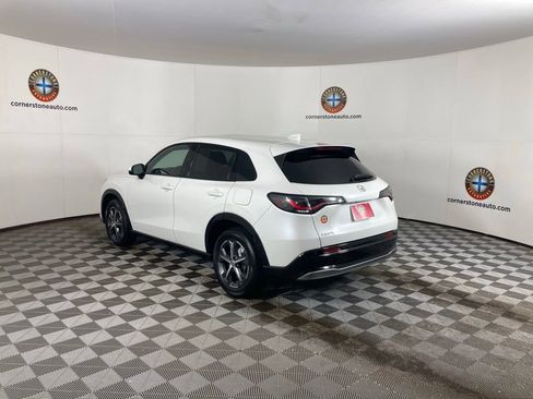 Used 2025 Honda HR-V EX-L image 15