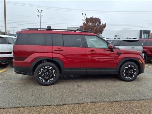 Used 2025 Hyundai Santa Fe SEL image 2