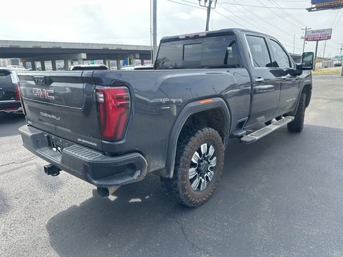 Used 2024 GMC Sierra 2500 Denali w/ Denali Reserve Package image 8