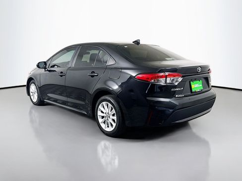 Used 2022 Toyota Corolla LE w/ LE Convenience Package FWD image 7
