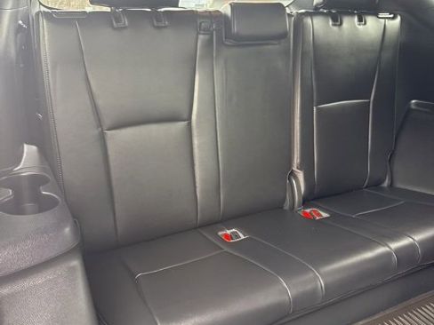 Used 2022 Toyota Highlander XSE image 22