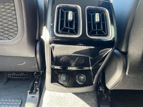 Used 2022 Kia Sorento SX FWD image 30