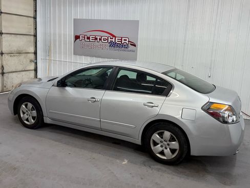 Used 2008 Nissan Altima 2.5 S image 9