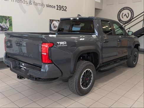 New 2026 Toyota Tacoma TRD Off-Road AWD/4WD image 20