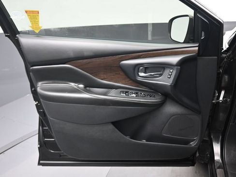 Used 2019 Nissan Murano Platinum FWD image 9