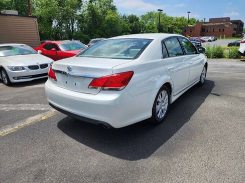 Used 2012 Toyota Avalon image 3