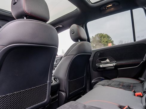 Used 2024 Mercedes-Benz EQB 250+ 250+ image 21