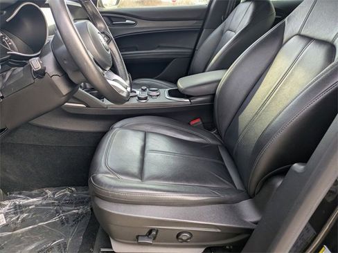 Used 2021 Alfa Romeo Stelvio Ti w/ Active Assist 2 Package TI image 21