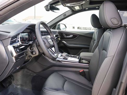 New 2026 Audi Q8 Premium Plus image 24