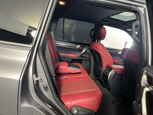 Used 2023 Lexus GX 460 Premium image 31