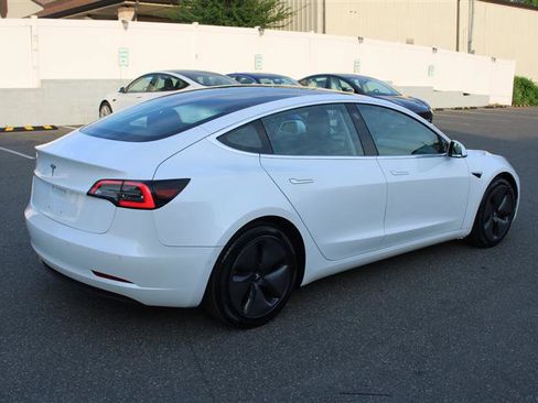 Used 2018 Tesla Model 3 Long Range image 7