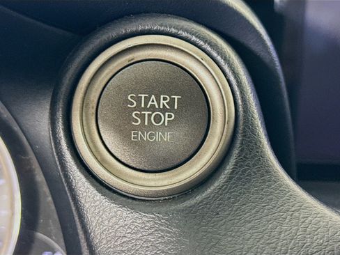 Used 2018 Lexus IS 300 w/ Comfort Package RWD image 21