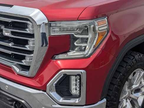 Used 2019 GMC Sierra 1500 SLT w/ SLT Premium Plus Package AWD/4WD image 10