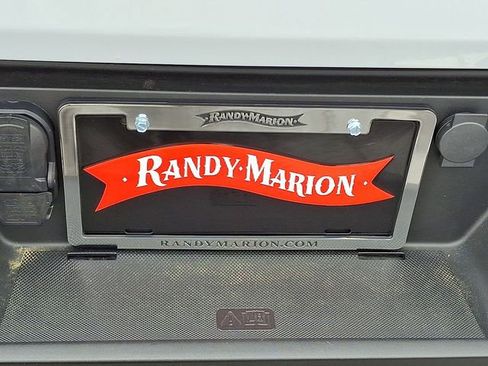 Used 2025 Ford F150 Lariat w/ Equipment Group 501A Mid image 27